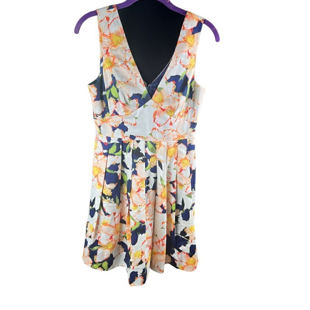 J crew floral cotton pleated fit and flare summer sleeveless v neck size 0